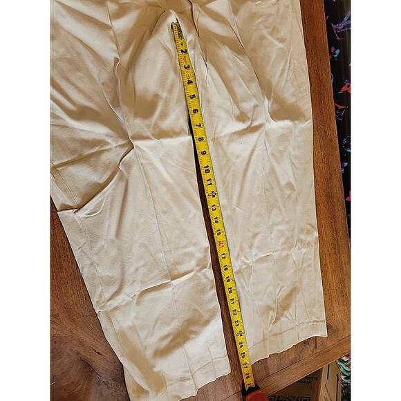 Jennifer & Grace Women’s Plus Khaki Tan Capri Dress Pants Sz 22w - Picture 9 of 12